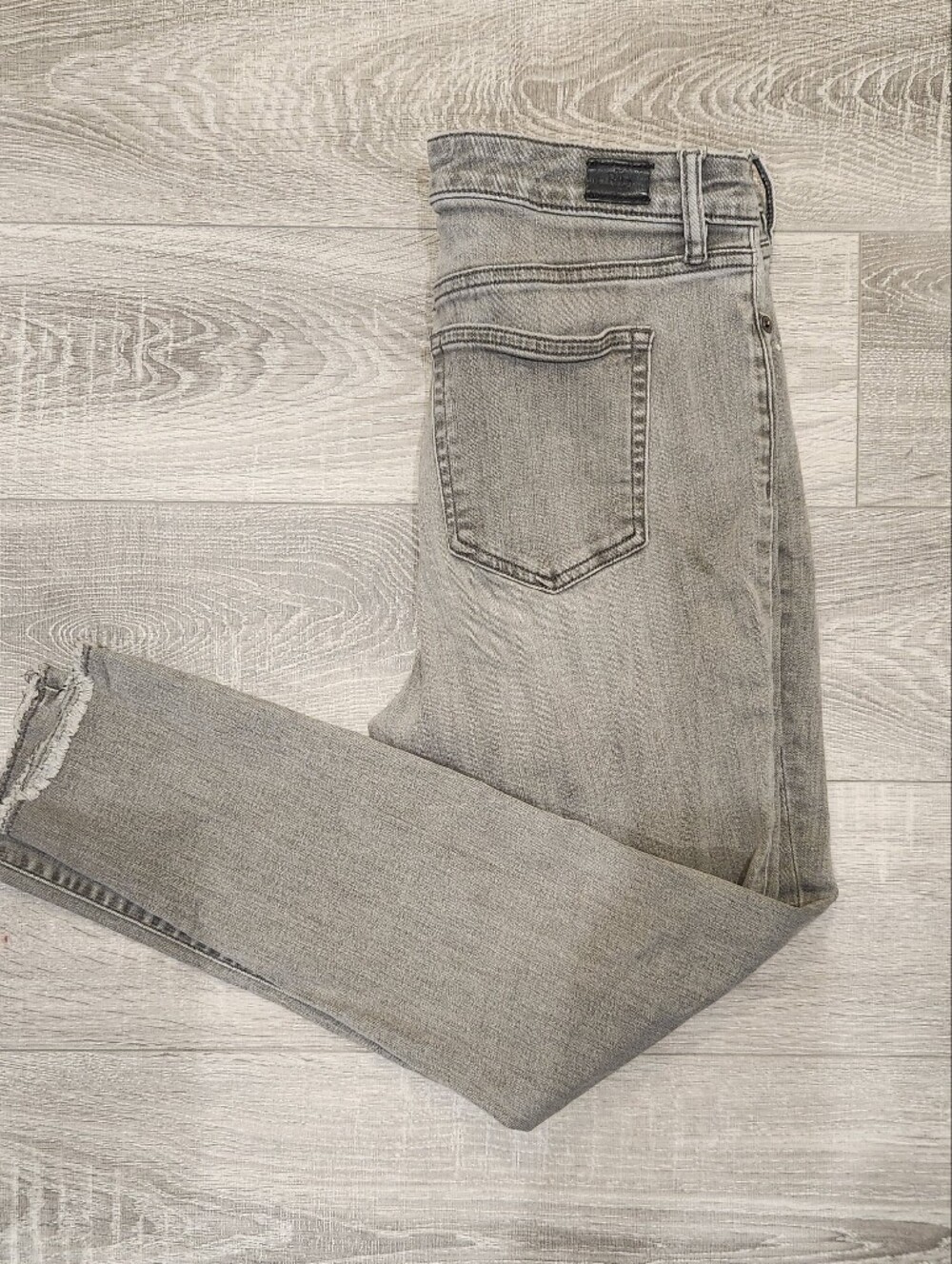 Ralph Lauren Women’s Raw Hem Skinny Jeans in Faded Gray